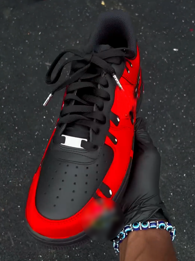 Men's Red Print Low-Top Sneakers