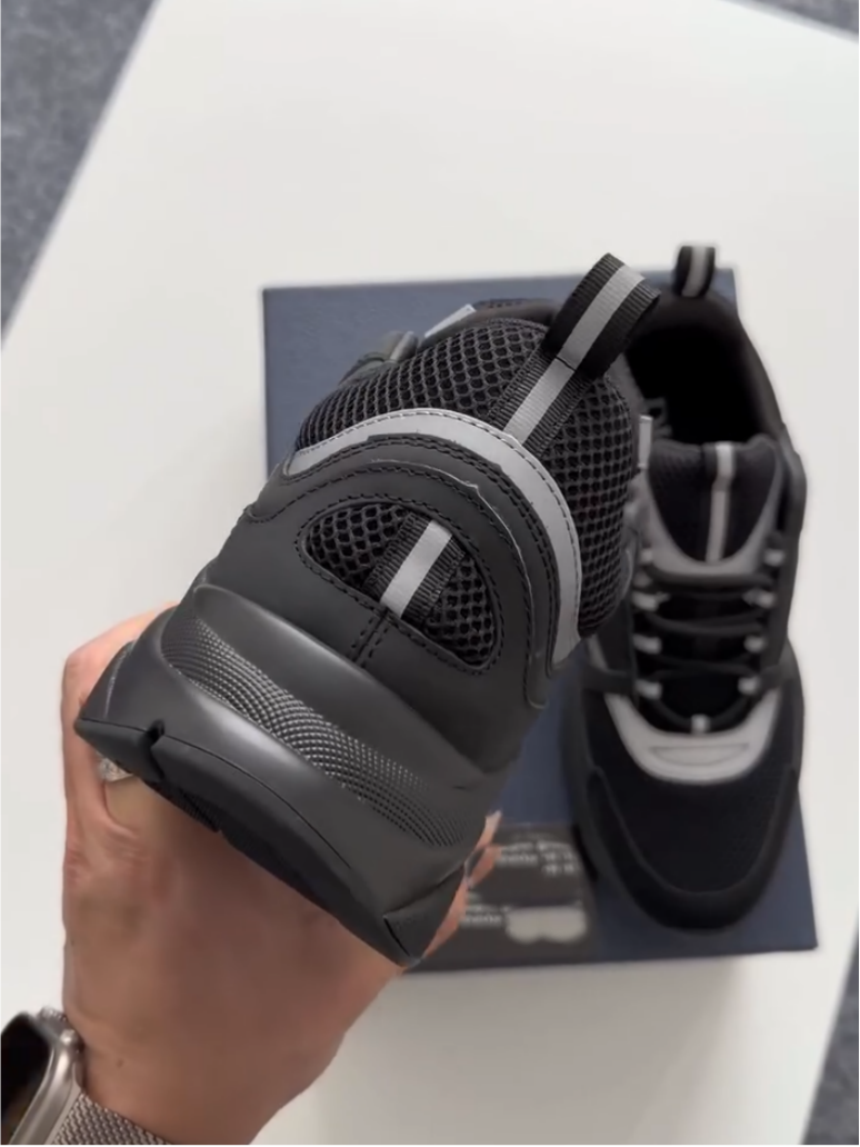 Men's Black Casual Chic Sneakers