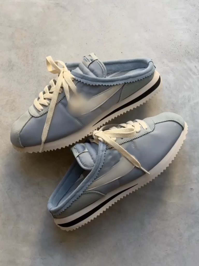 Men's Blue Stitching Sneakers