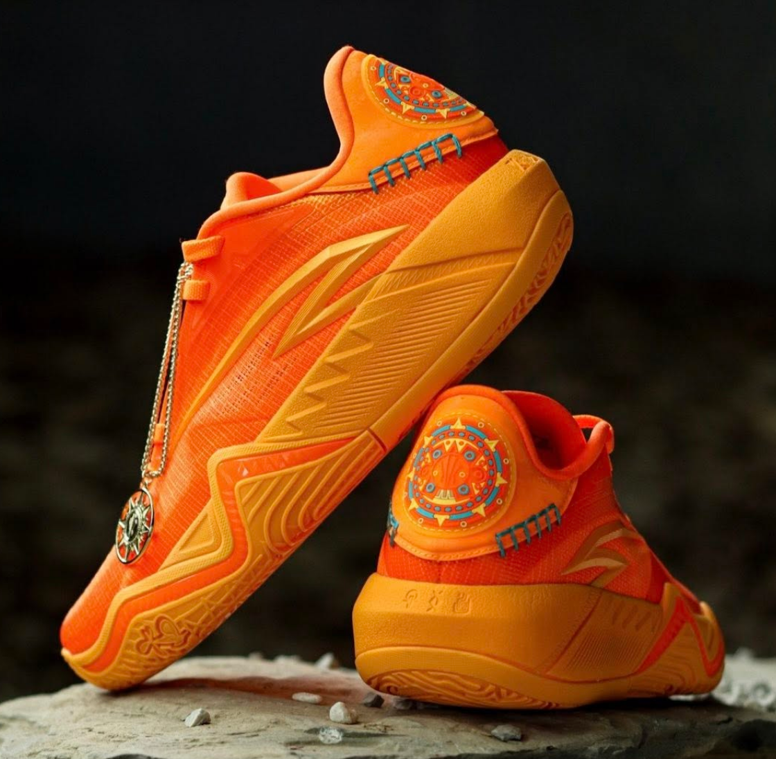 Orange Breathable Men's Basketball Shoes