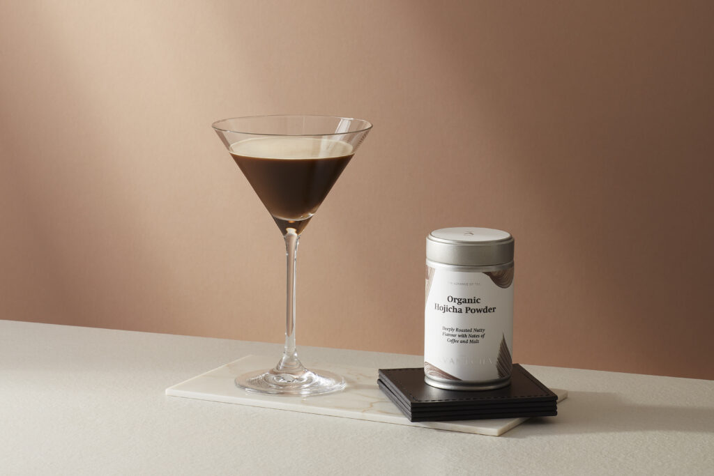 AVANTCHA Organic Hojicha Powder in Hojicha Espresso Martini