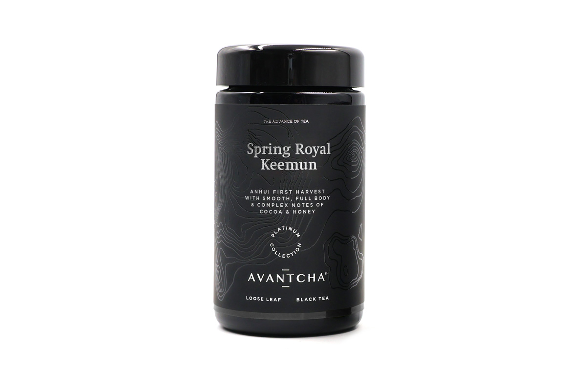 High quality, premium glass jar packaging for loose leaf black tea to protect from sunlight and moisture