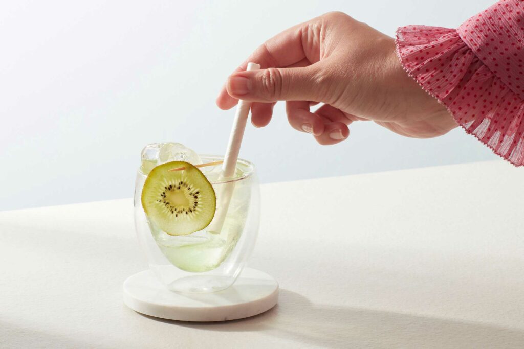 Bio Spring Mao Feng mit Kiwi Eistee | AVANTCHAâ„¢ Switzerland