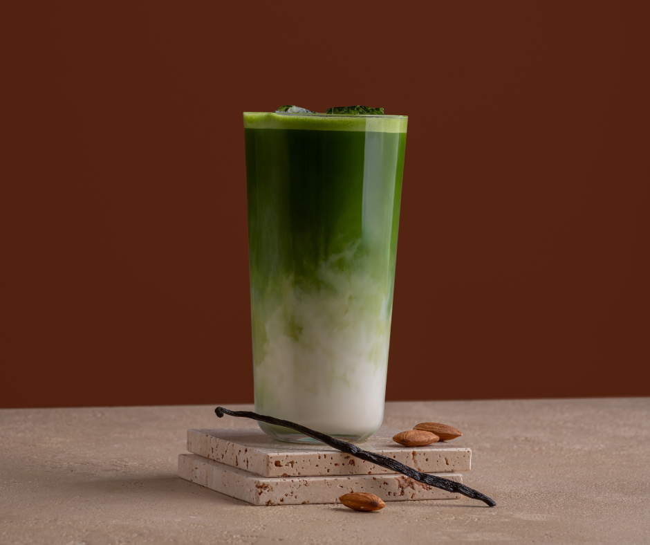 AVANTCHA Iced Matcha Latte 