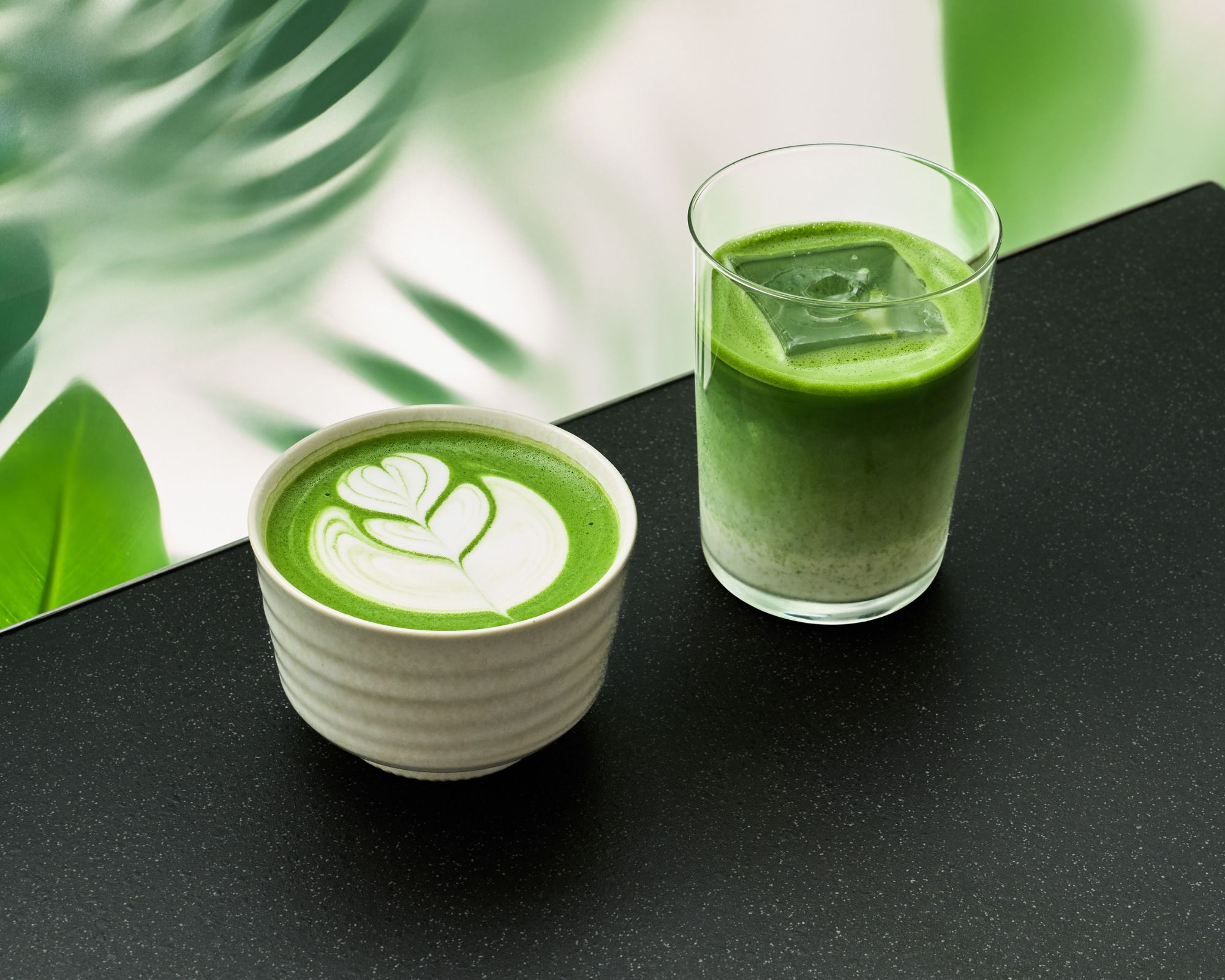 AVANTCHA Hot Matcha Latte & Iced Matcha Latte - designed especially for milk 