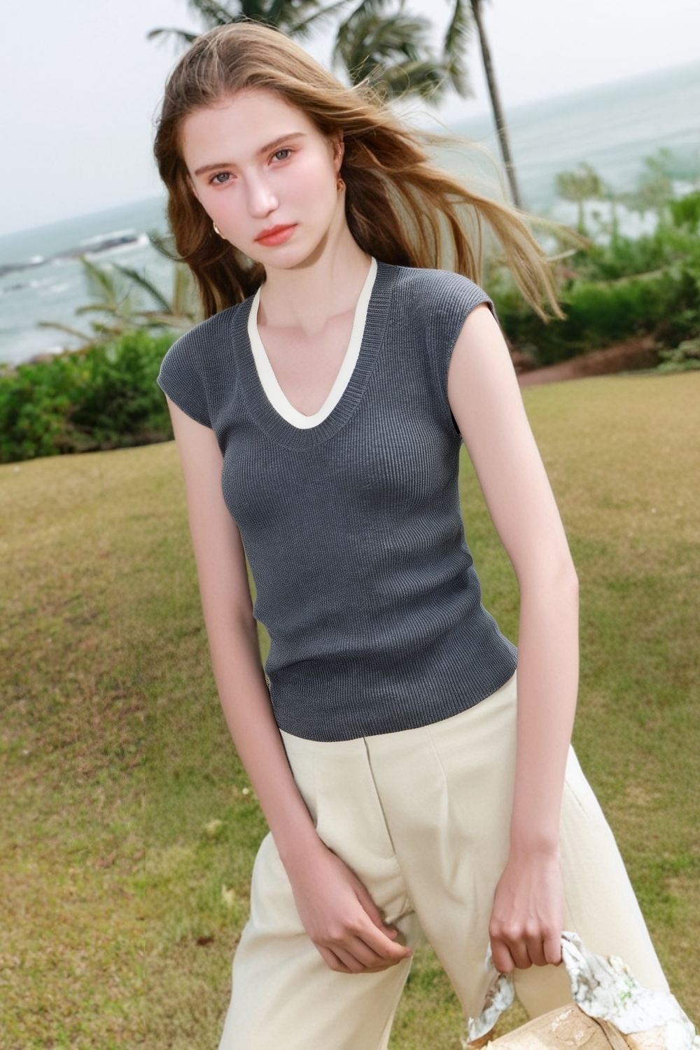Minimalist Contrast Color Slim Sweater