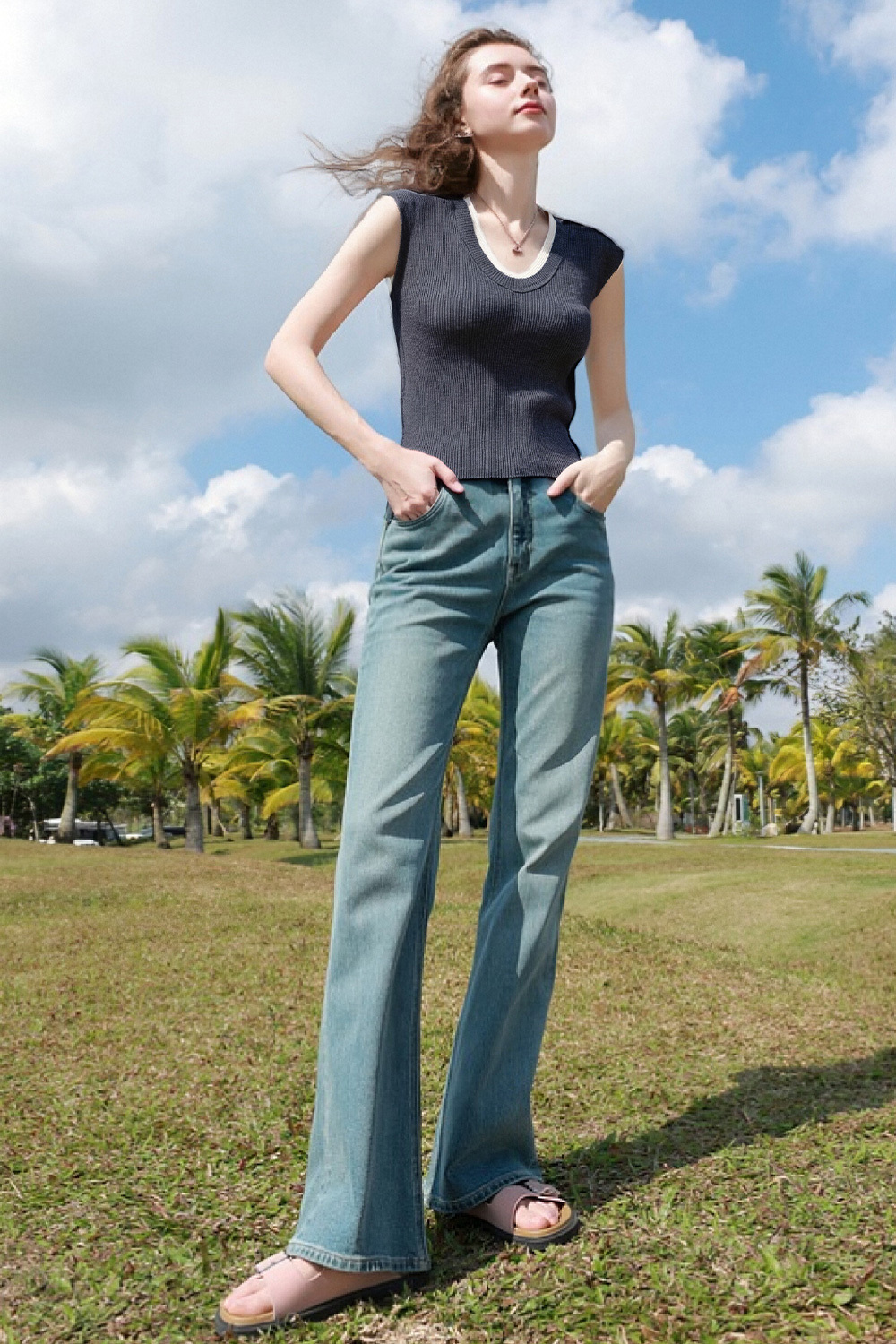 Minimalist Contrast Color Slim Sweater