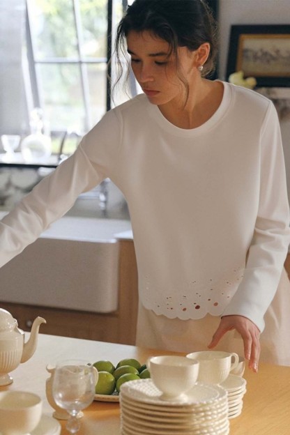 Soft Lace Long-Sleeved T-Shirt