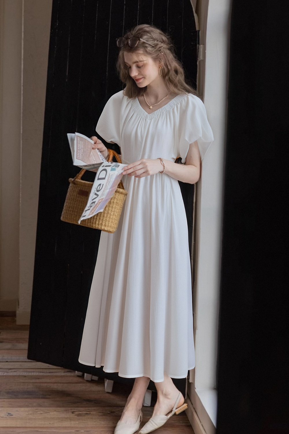 Elegant Mid-Waist Floral Dress