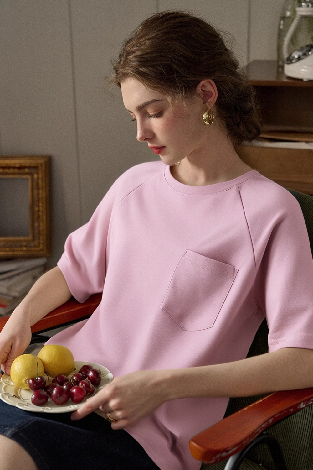 Patch Pocket Decoration Loose T-Shirt