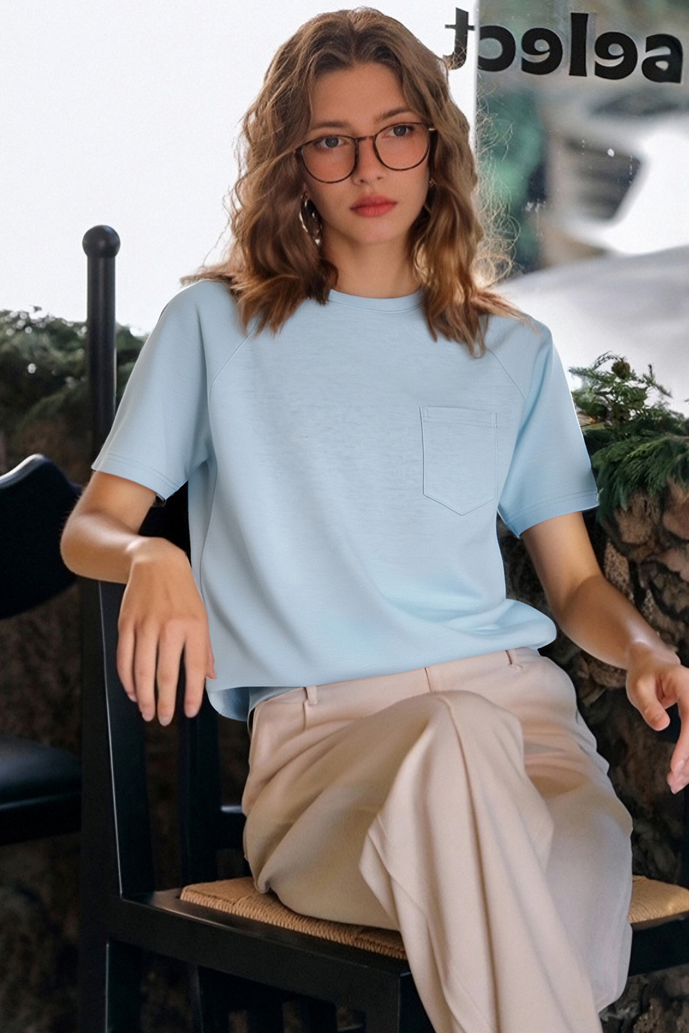 Patch Pocket Decoration Loose T-Shirt