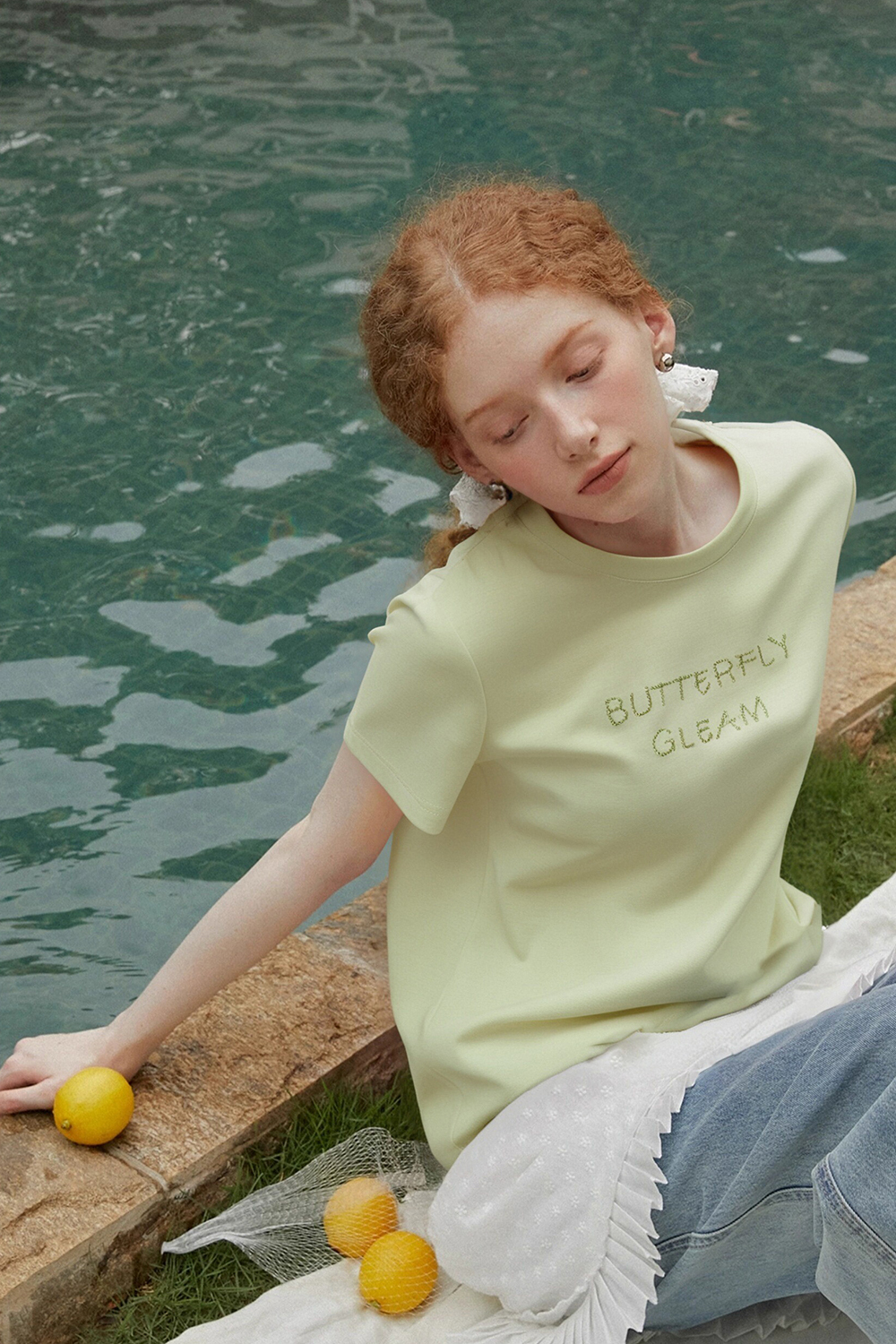 Embossed Texture Feel Embroidered T-Shirt