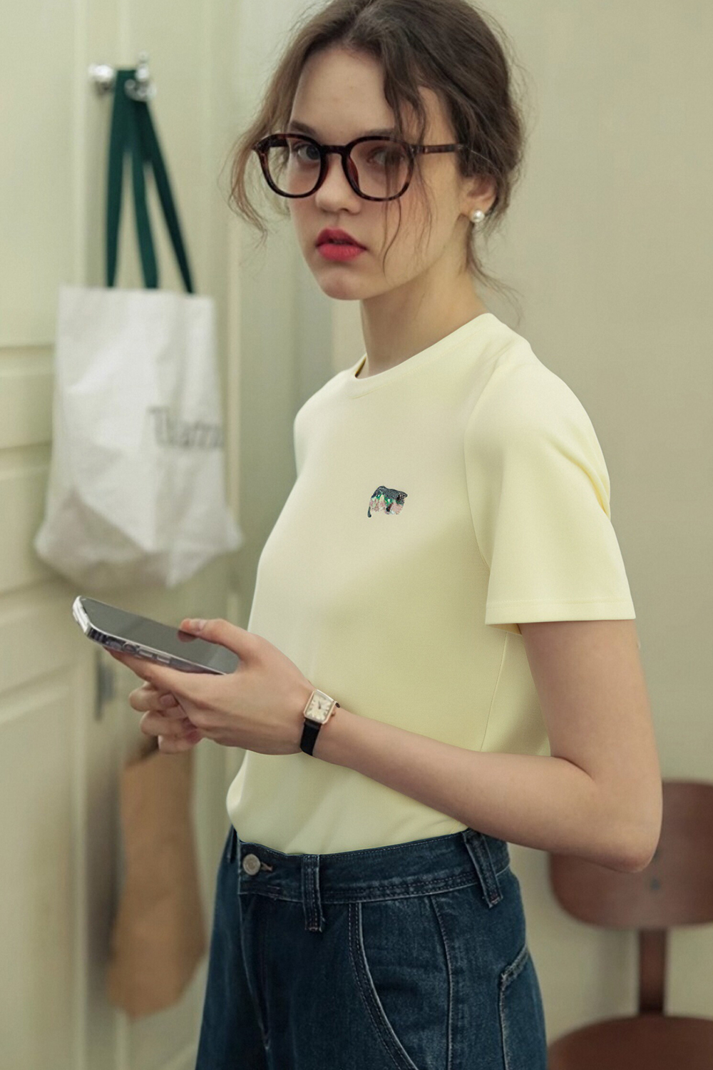 Kitten Sequin Embroidered Straight T-Shirt