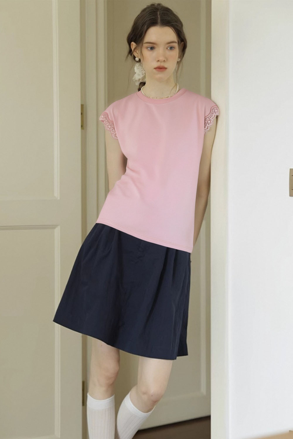 Lace Decoration Solid Color T-Shirt