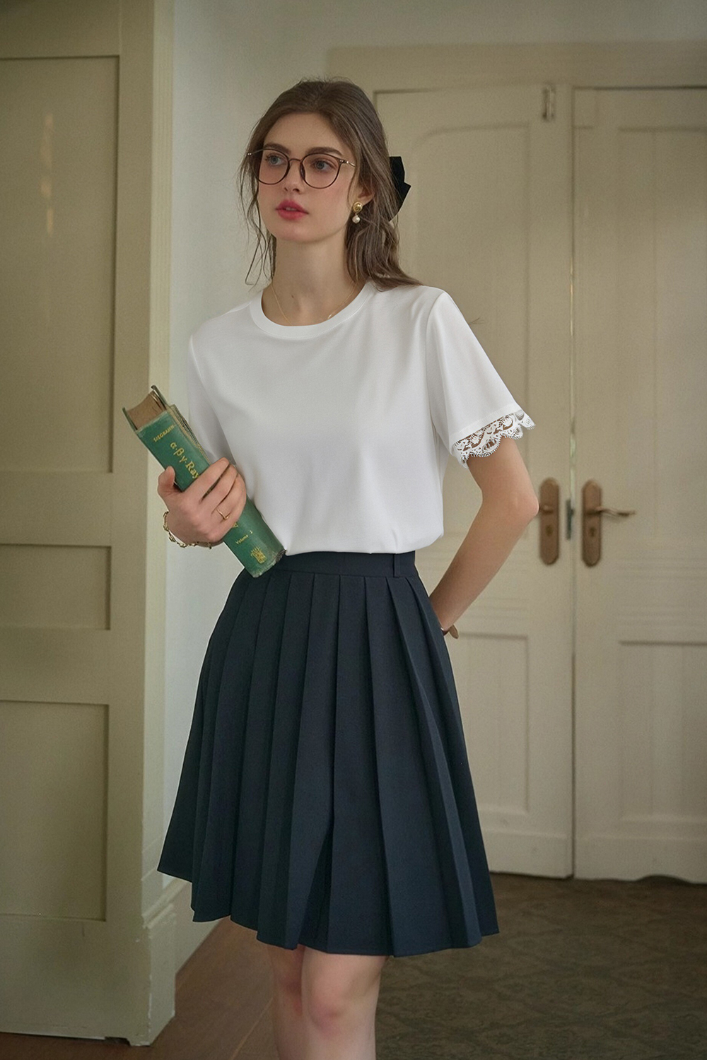 Lace Patchwork Round Neck T-Shirt