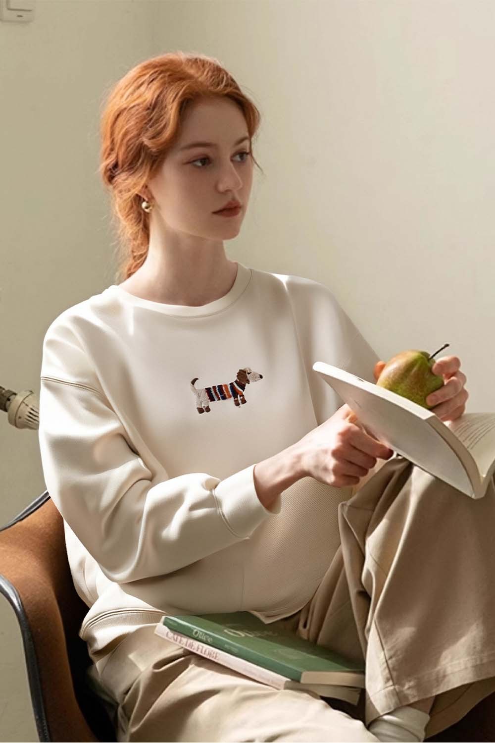 Dachshund Embroidered Round Neck Sweatshirt