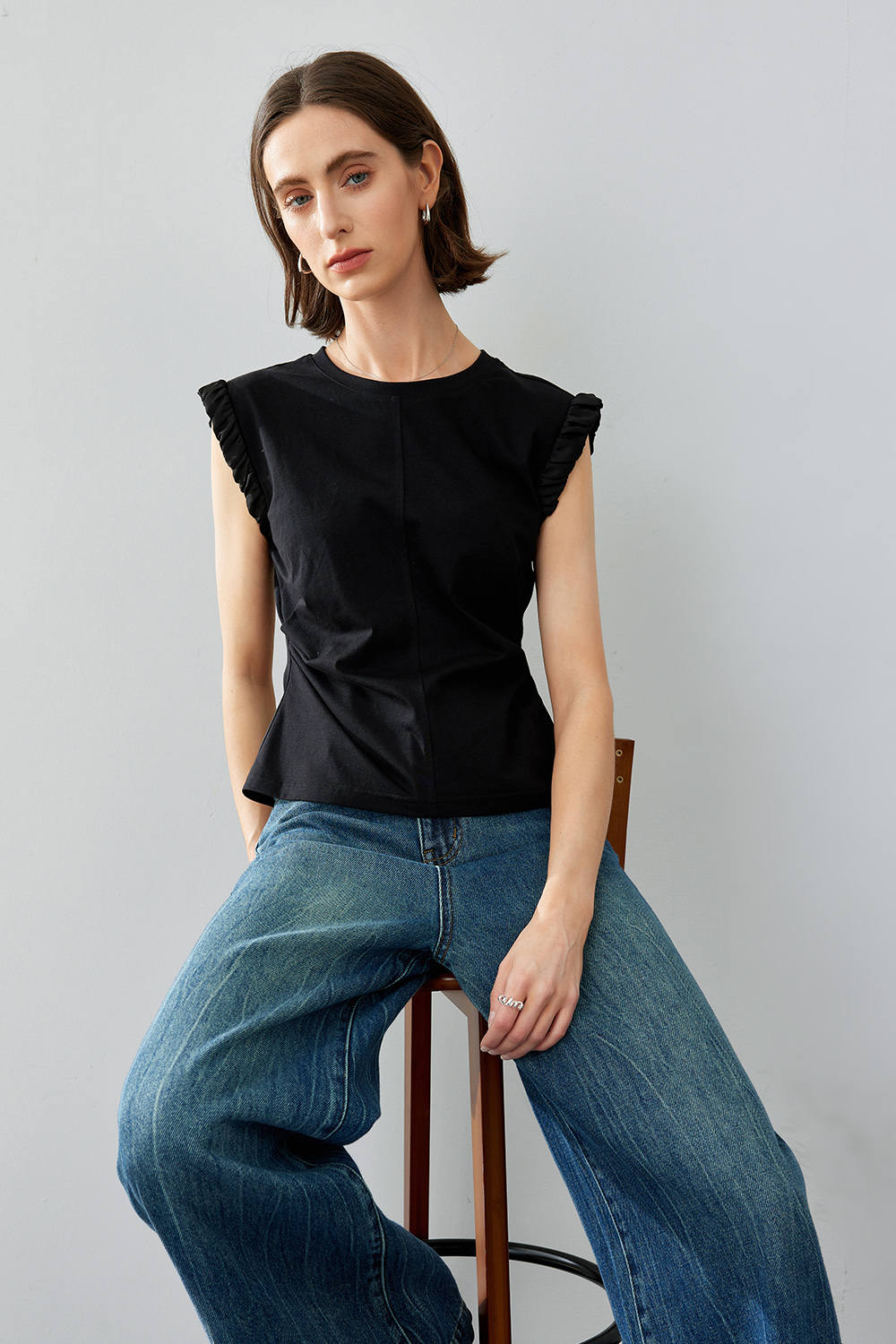 Pleated Edge Solid Color Short-Sleeve T-Shirt