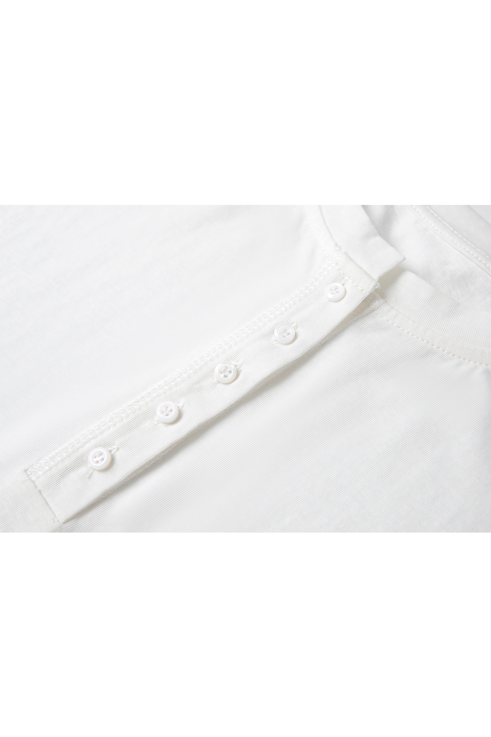Round Neck Slit Solid Color T-Shirt