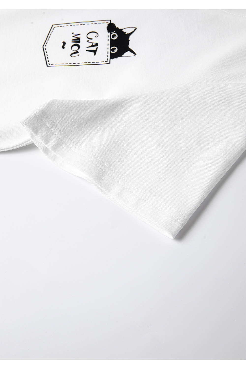 Animal Embroidery Straight T-Shirt