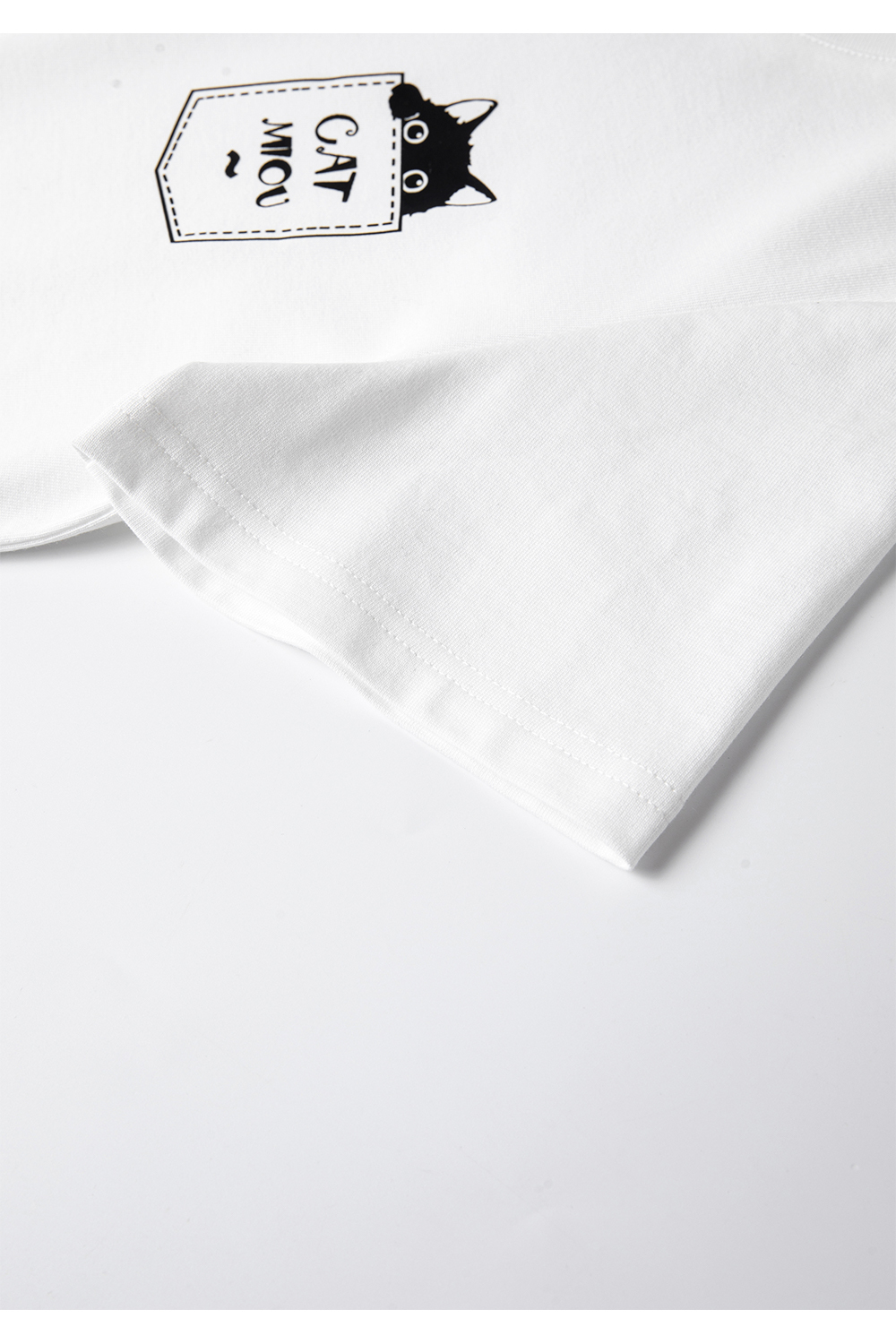 Animal Embroidery Straight T-Shirt
