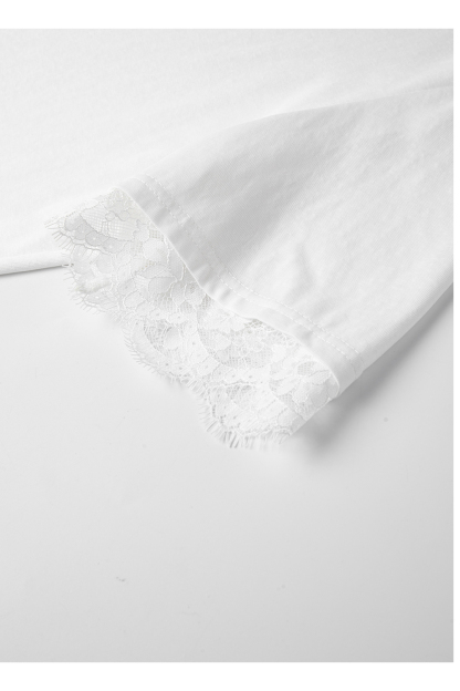 Lace Patchwork Round Neck T-Shirt
