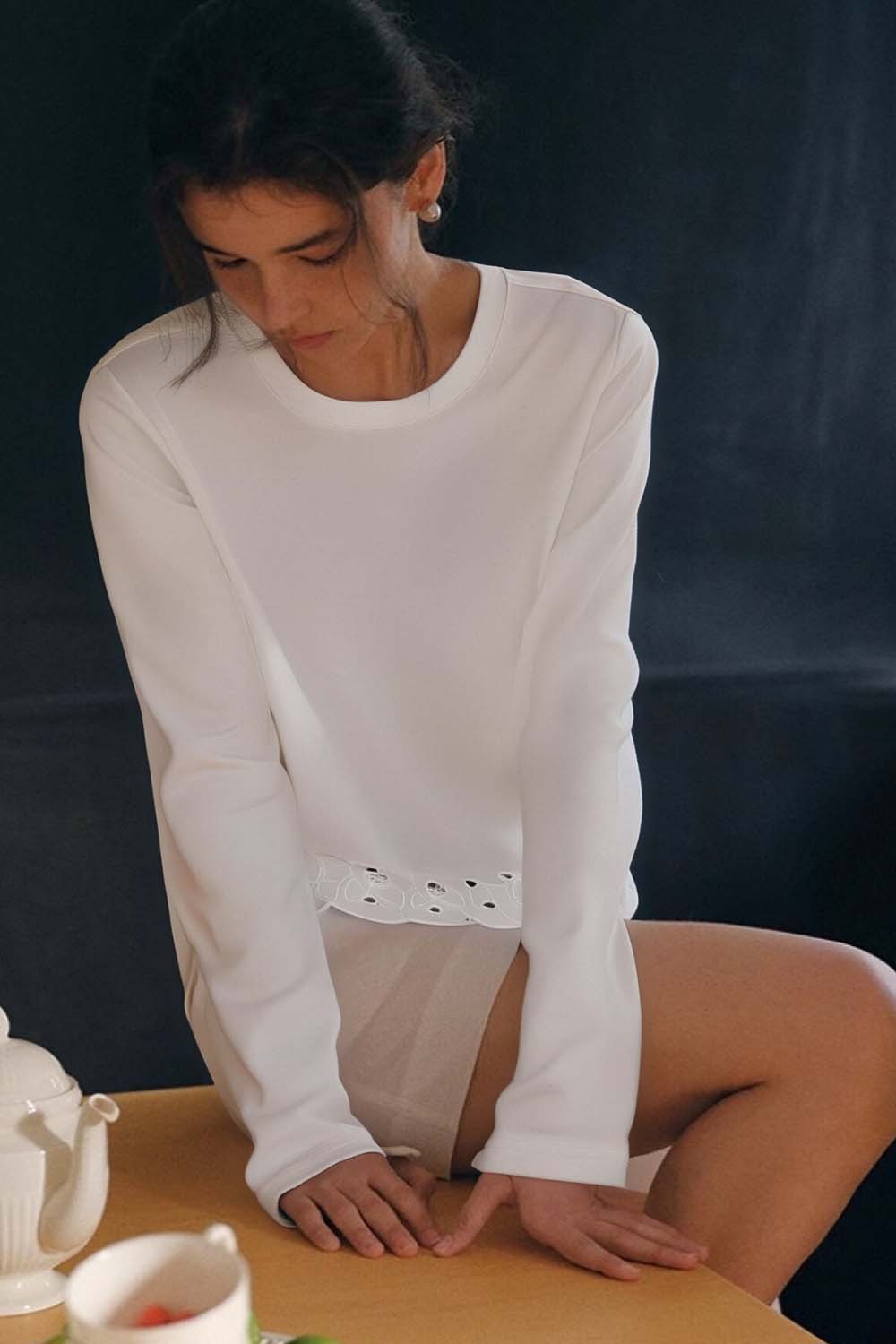 Soft Lace Long-Sleeved T-Shirt