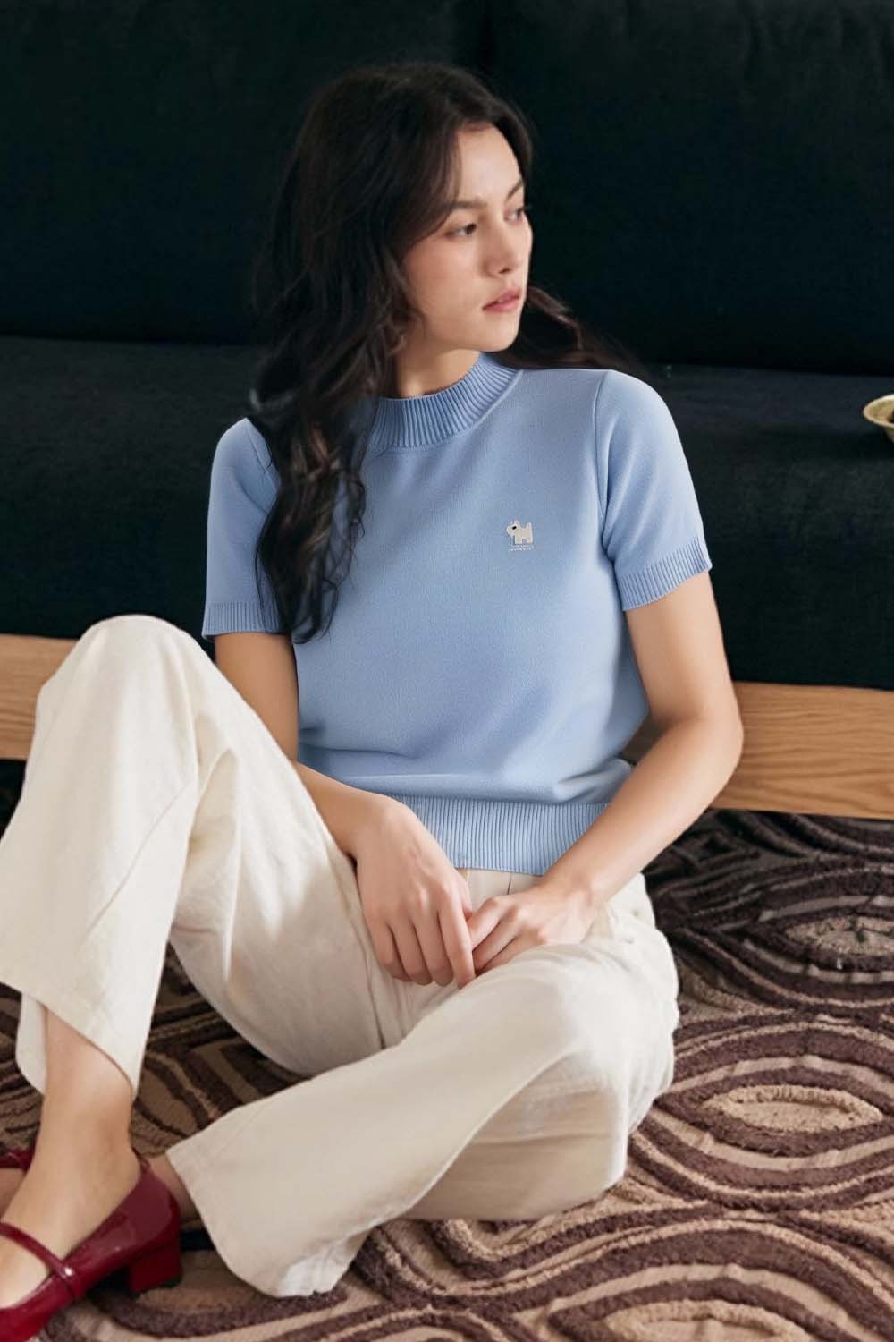 Minimalist Loose Sweater