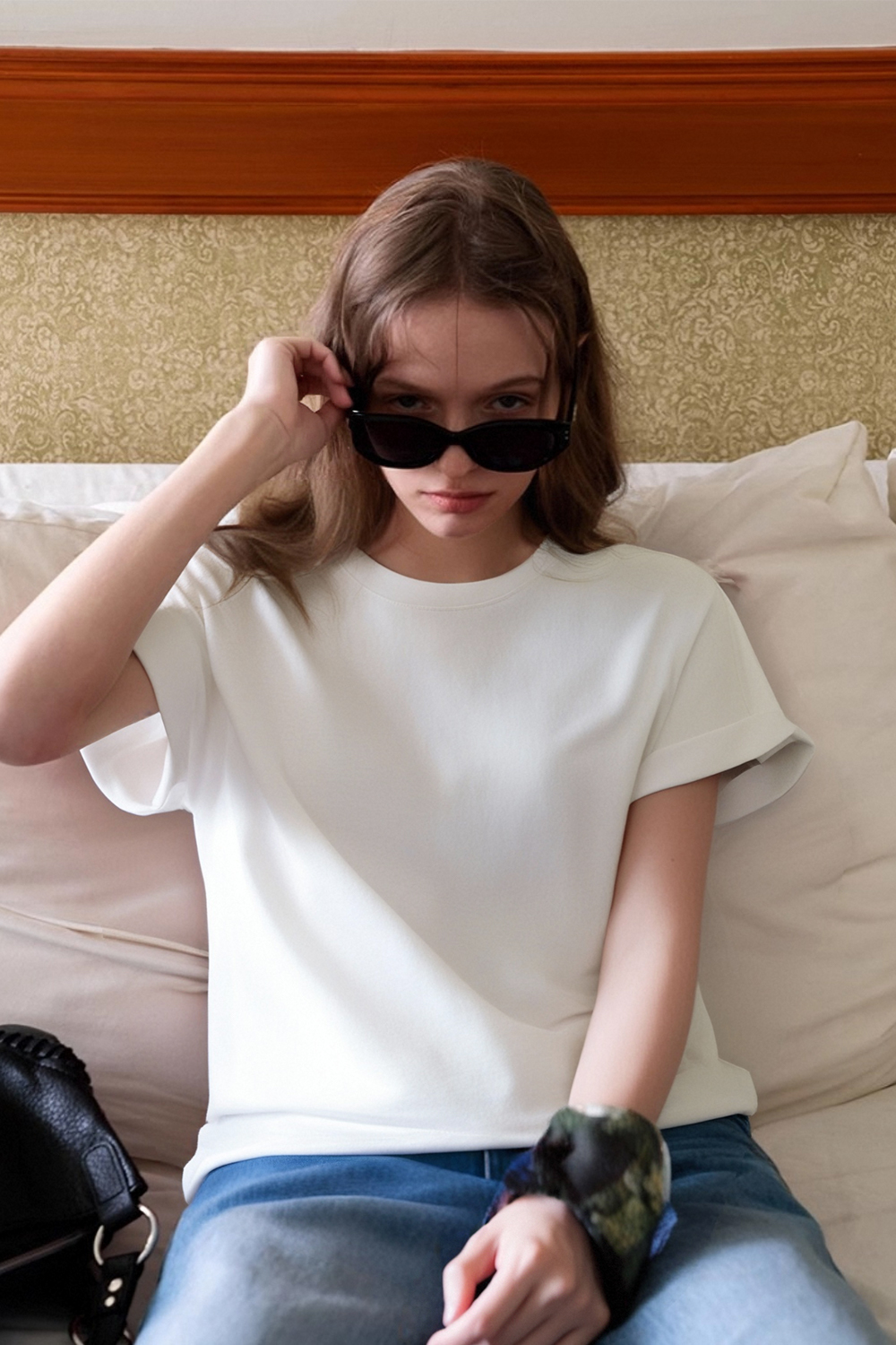 Round Neck Solid Color T-Shirt