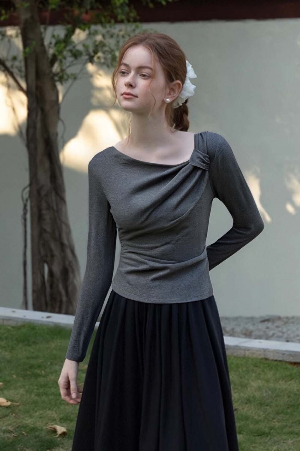 Simple Knotted Long-Sleeved T-Shirt
