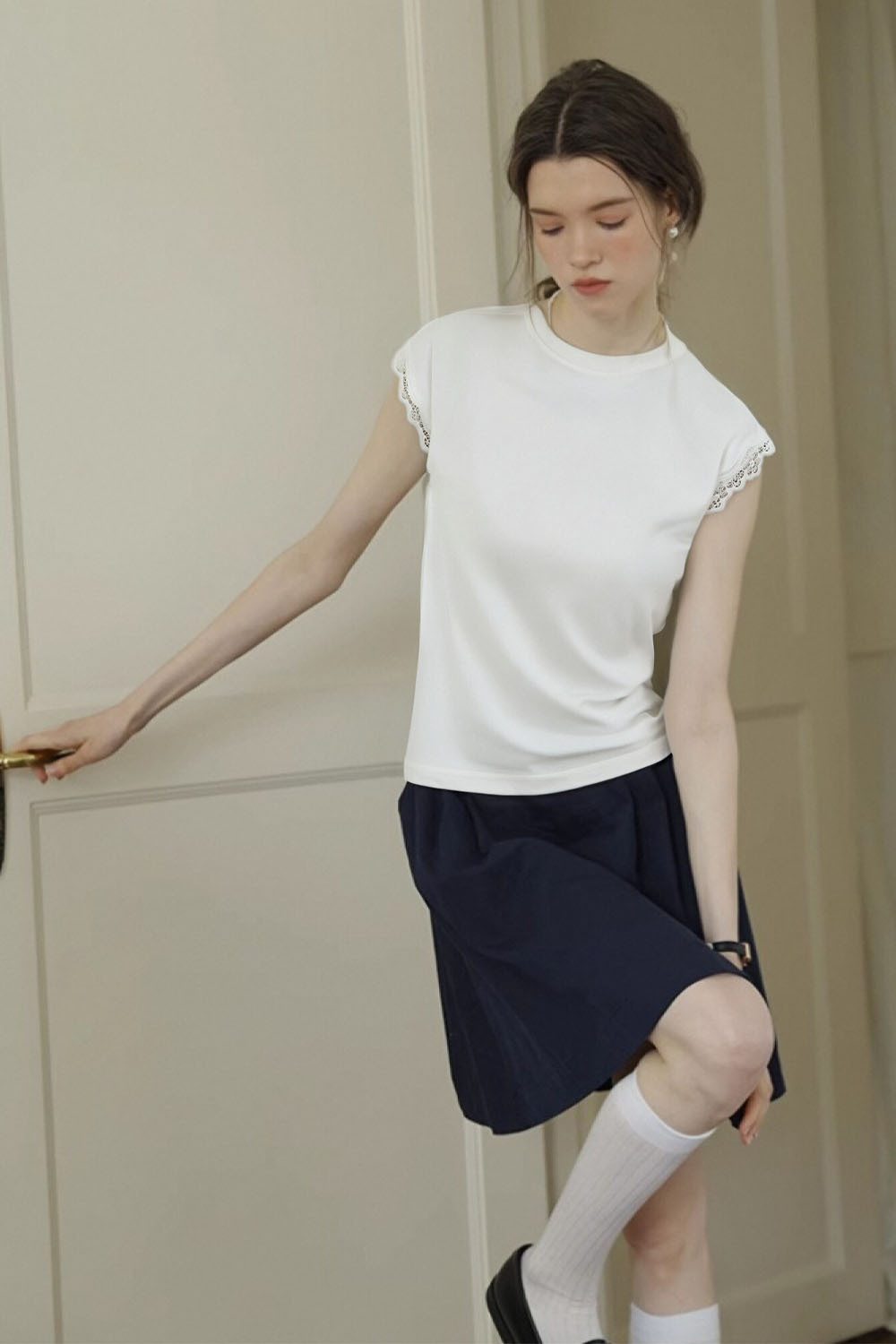Lace Decoration Solid Color T-Shirt