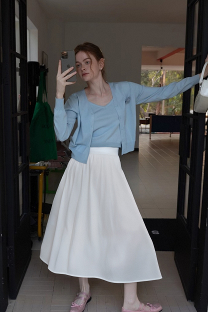 Soft And Loose Woven Umbrella Skirt