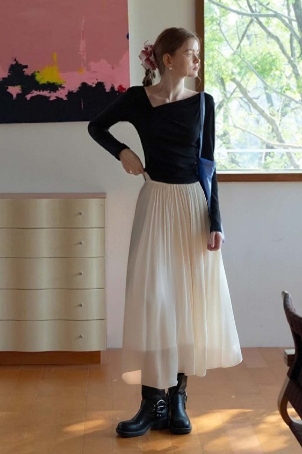 Lightweight And Flowing Loose Skirt