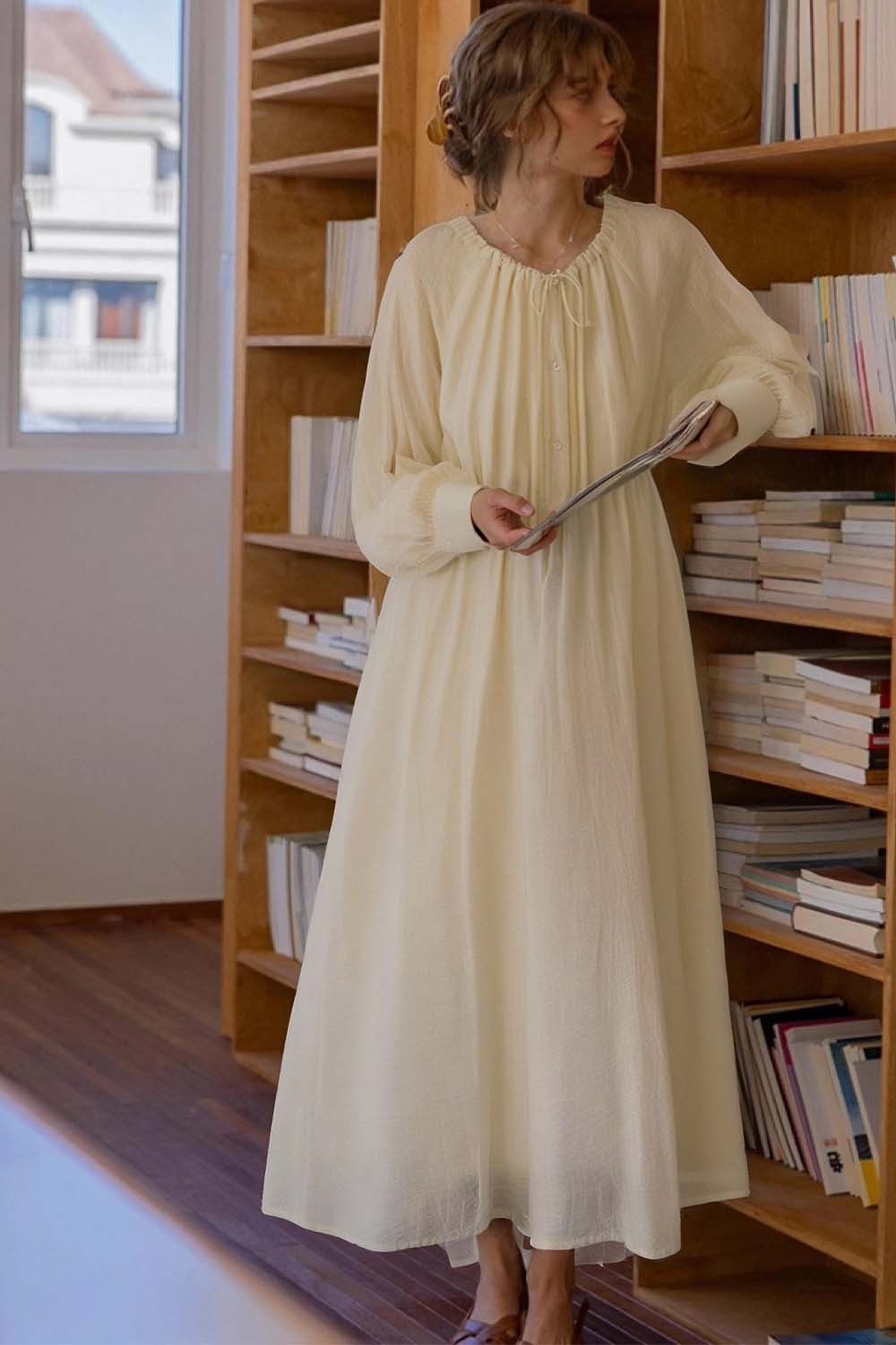 French Holiday Style Large Round Neck Dress