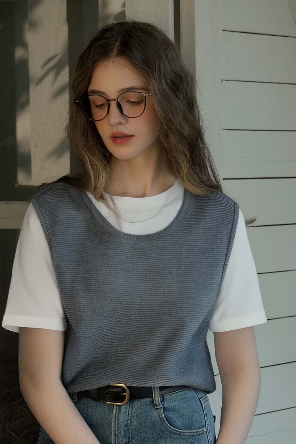 Simple Knit Overlay Top