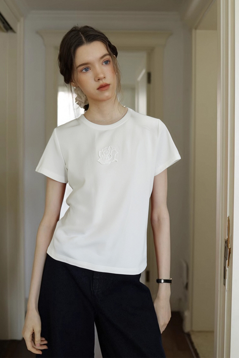 Toothbrush Embroidered Flower Design Loose T-Shirt