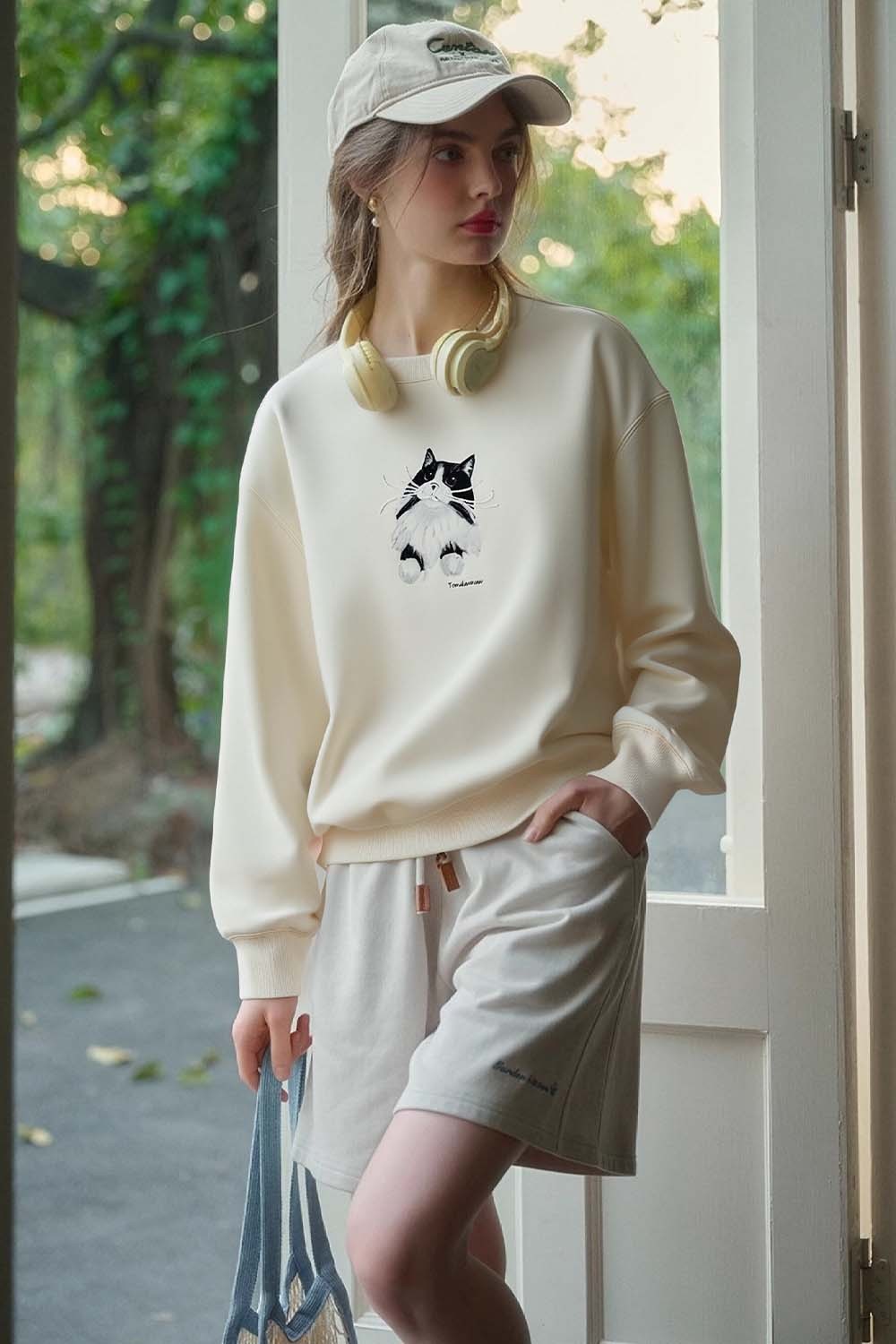 Creative Cat Sweatshirt