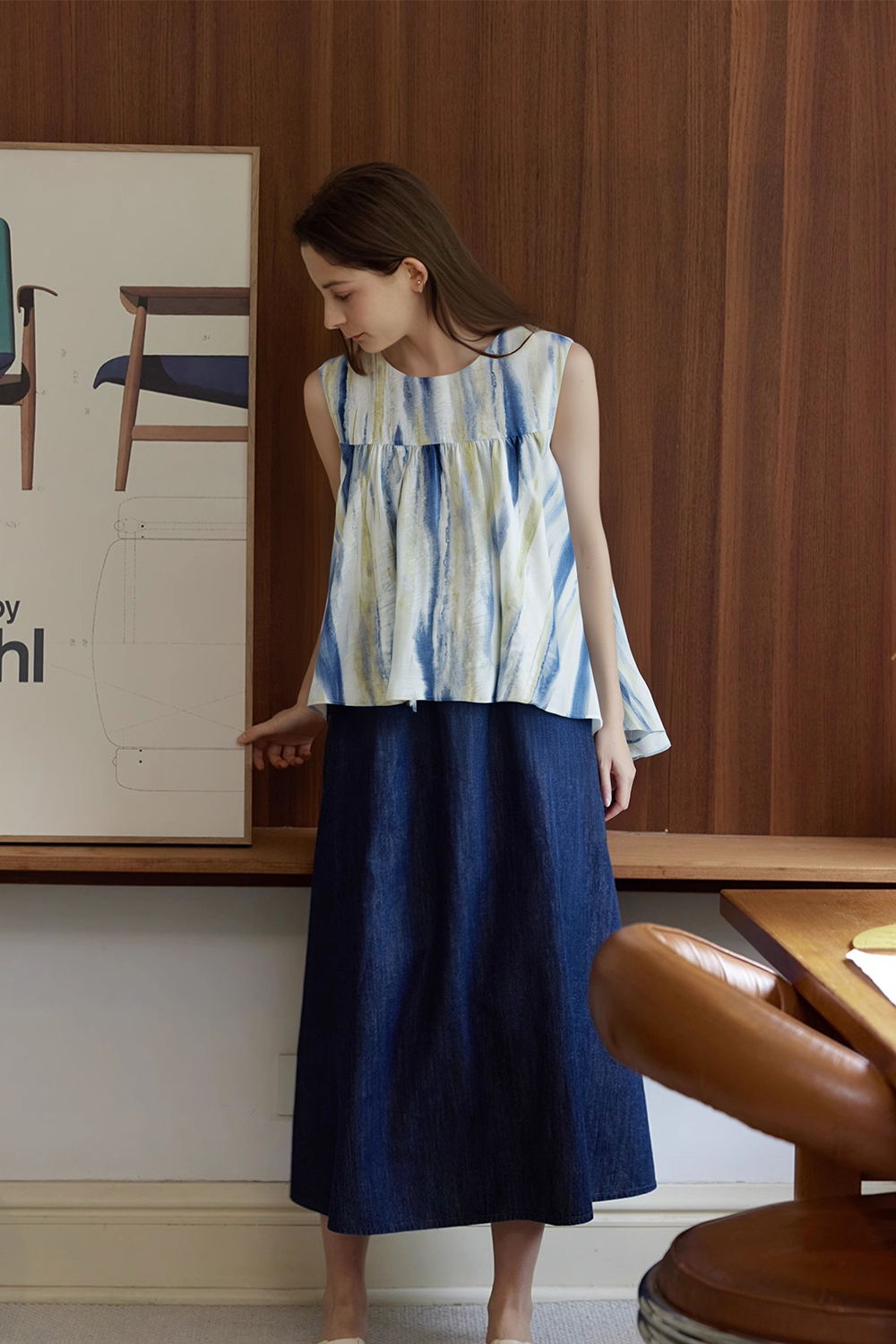 Stylish And Elegant Round Neck Shirt