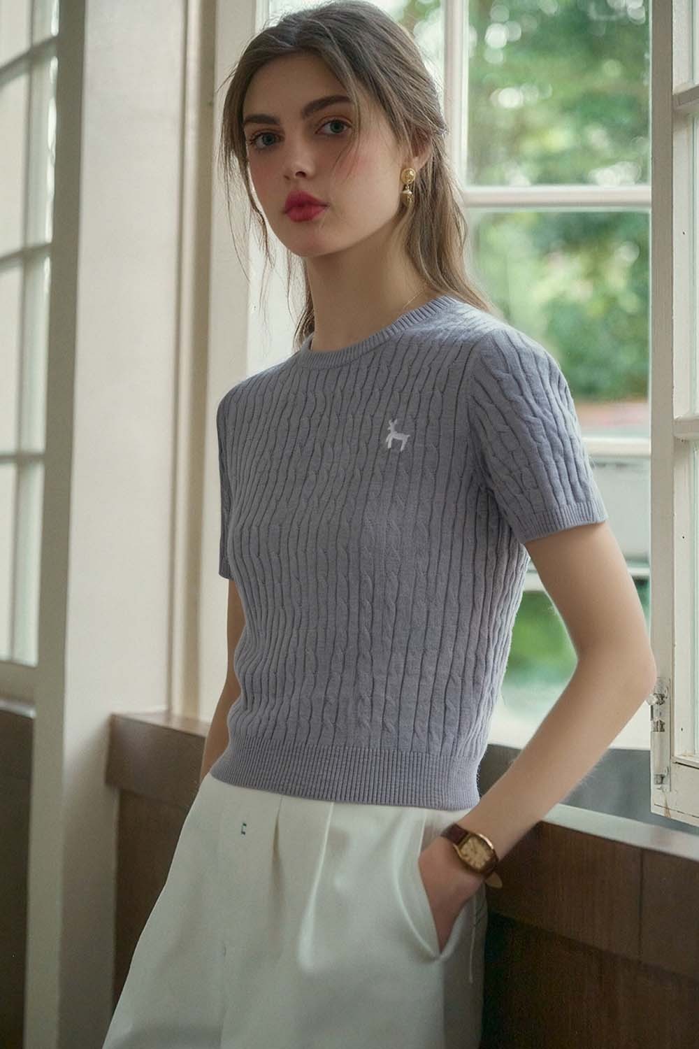 Straight Shoulders Round Neck Embroidered Sweater