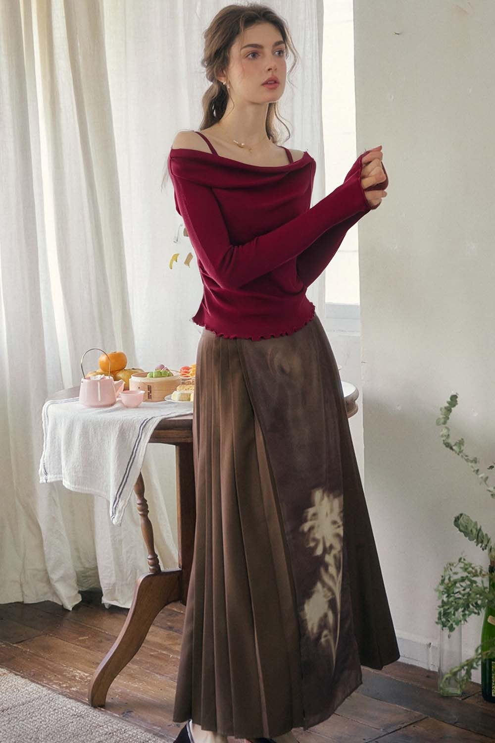 Swing Collar Fake Two-Piece Sweater