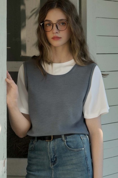 Simple Knit Overlay Top
