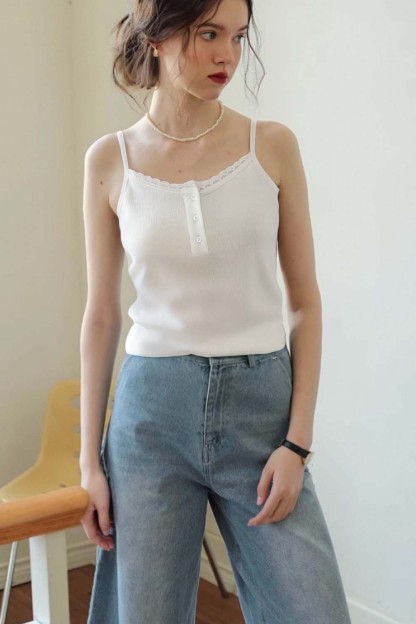 Lace Knitted Suspenders