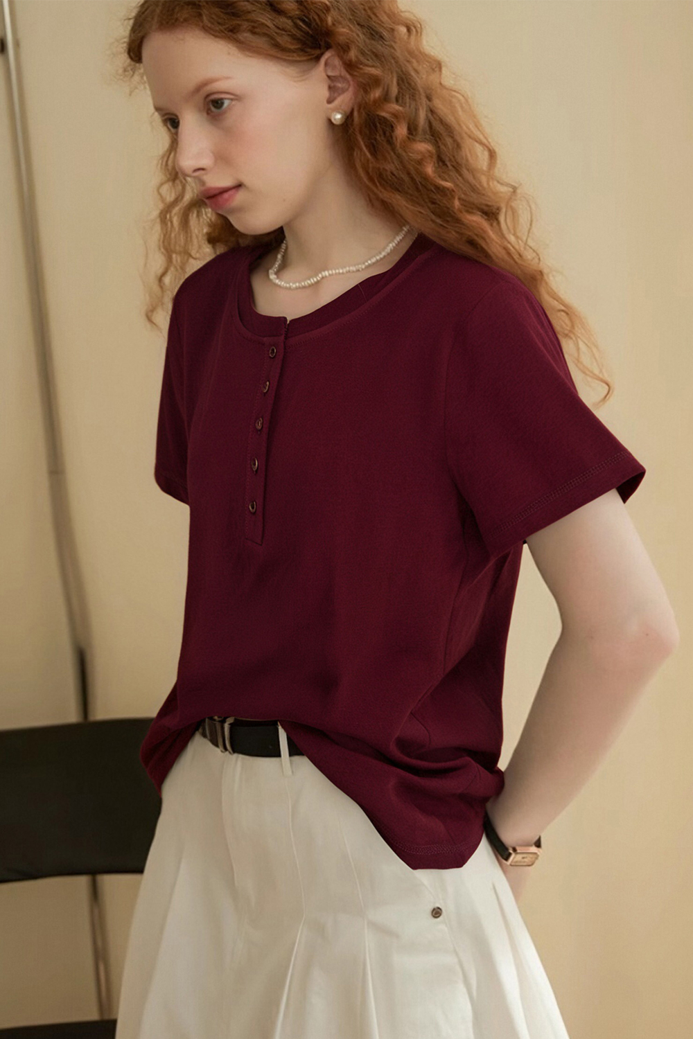 Round Neck Slit Solid Color T-Shirt
