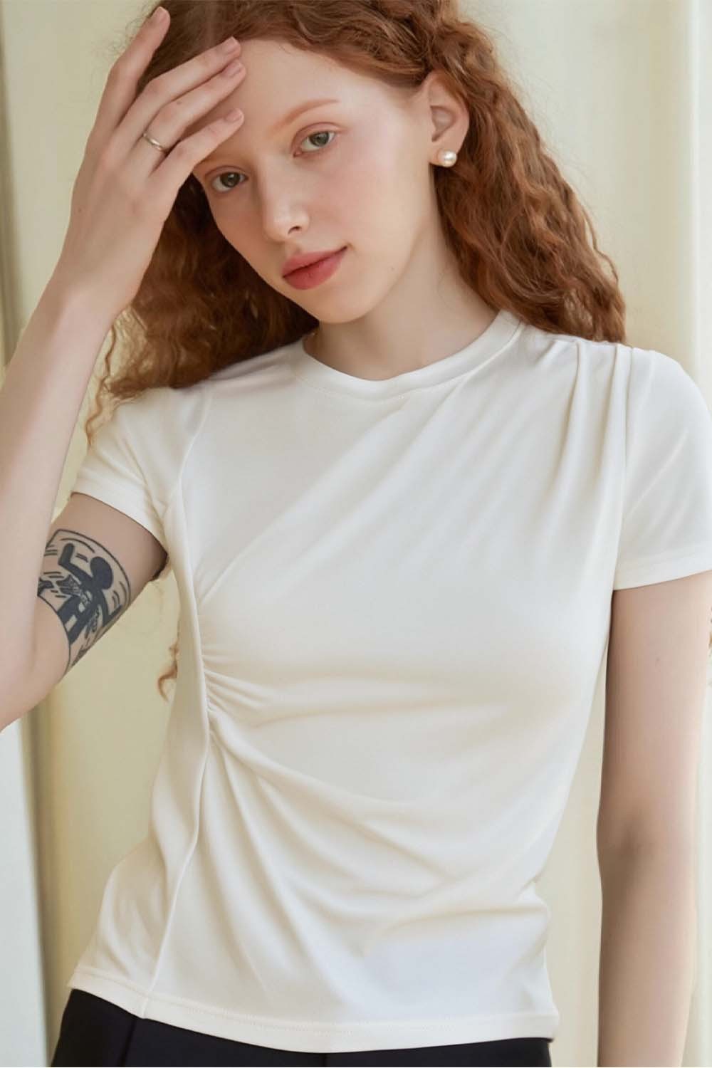 Pleated Long - sleeved T-shirt