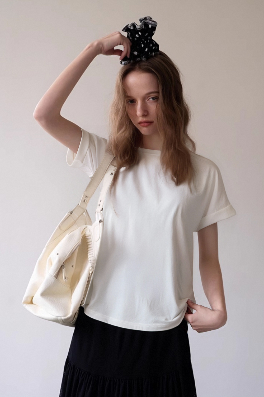 Round Neck Solid Color T-Shirt