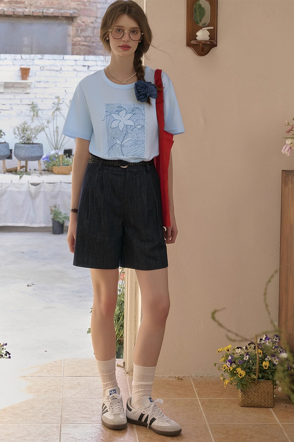 100% Cotton Flower Embroidered T-Shirt