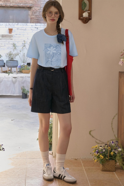 100% Cotton Flower Embroidered T-Shirt