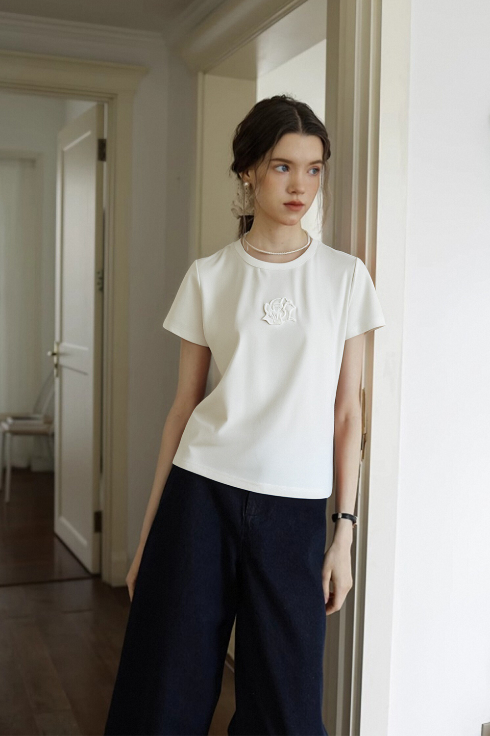 Toothbrush Embroidered Flower Design Loose T-Shirt