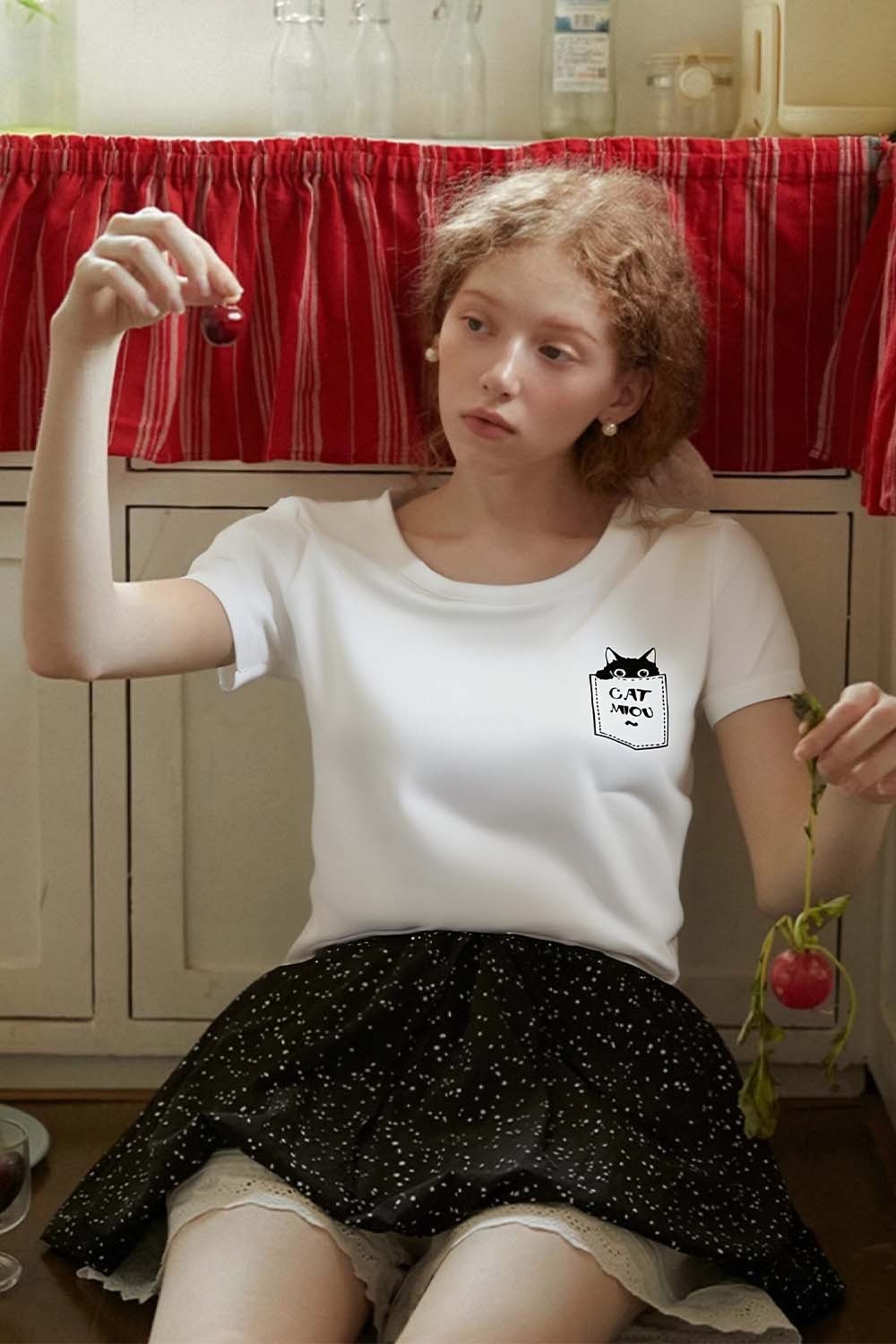 Cotton Pocket Cat T-Shirt