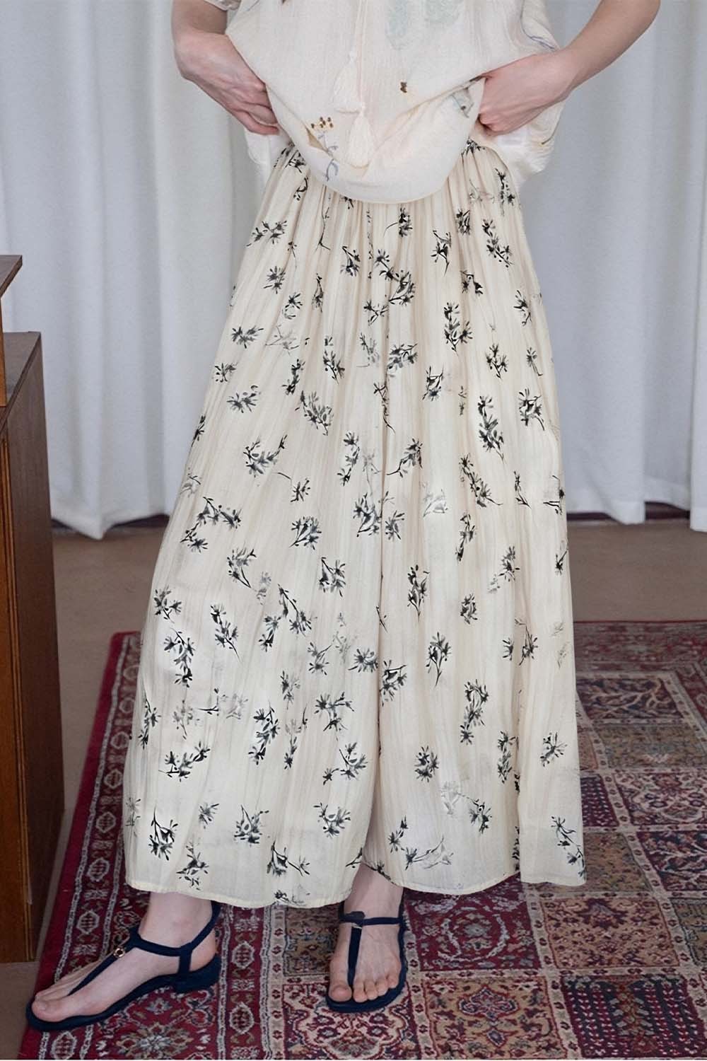 Loose Botanical Pattern Culottes