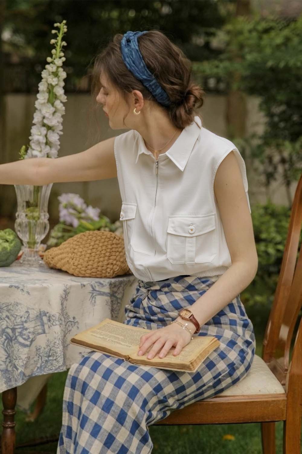 Simple Sleeveless Shirt